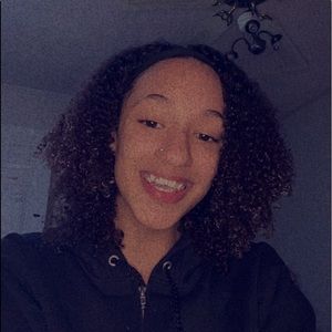 Meet your Posher, Jada